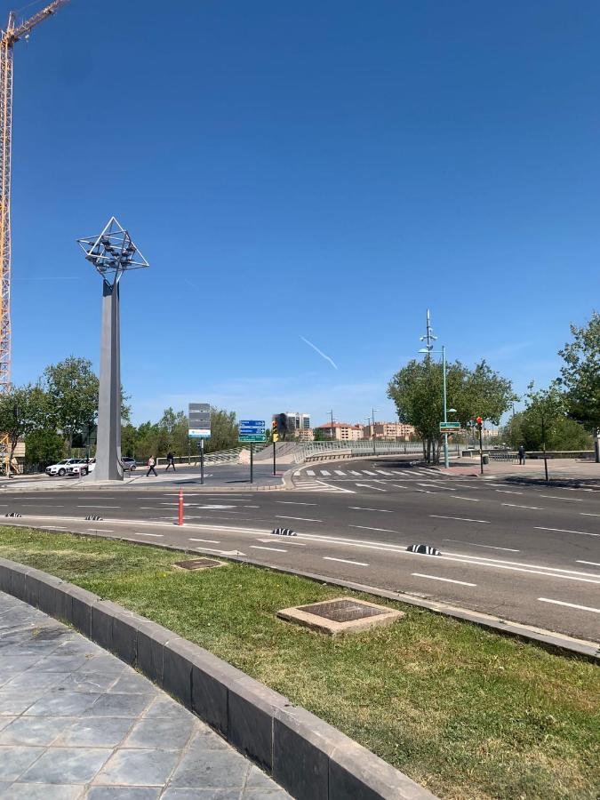 Apartamento Zaragoza Centro 2 Zewnętrze zdjęcie